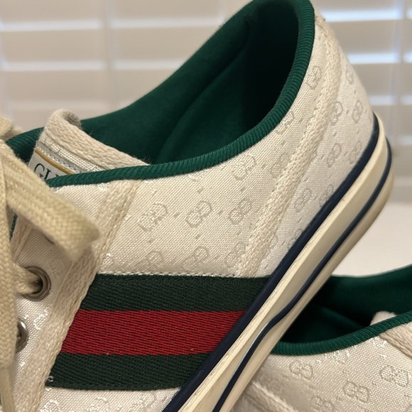 Gucci Tennis 1977 sneakers - size 7.5 ladies.  With tiny gg design. - Picture 2 of 5